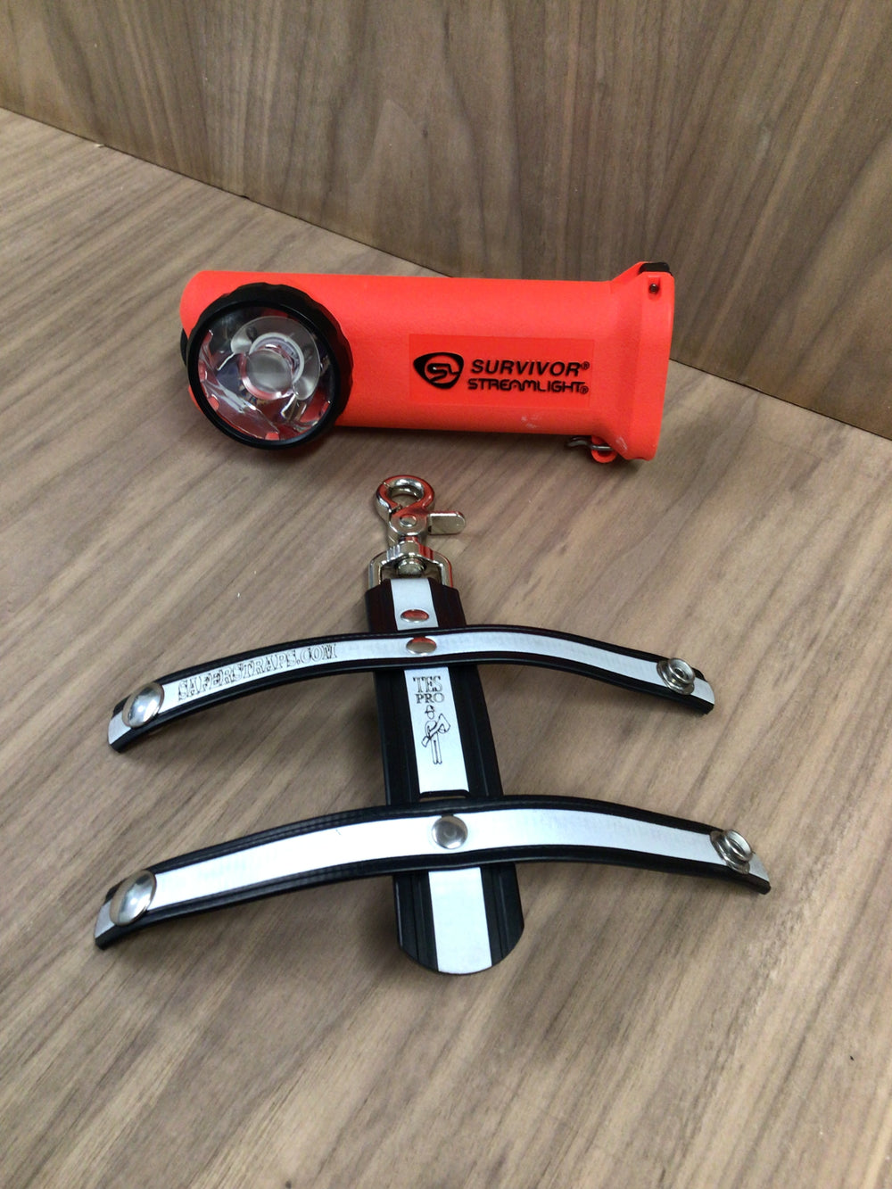 Saferstrap™ Inverted Firefighter Flashlight Series Holder TES Pro® - Image 2